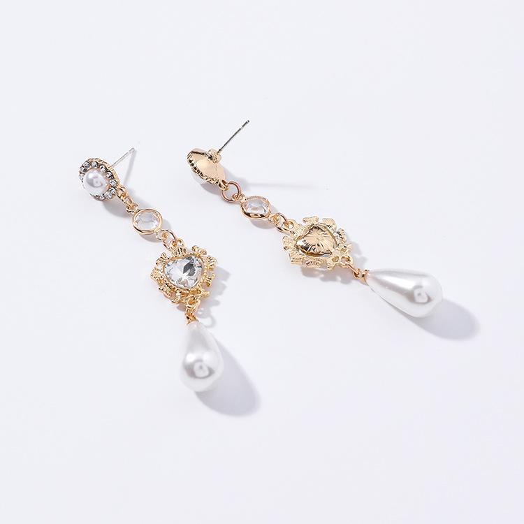 Korean style Pearl Drop Earrings BGSuperDeals 